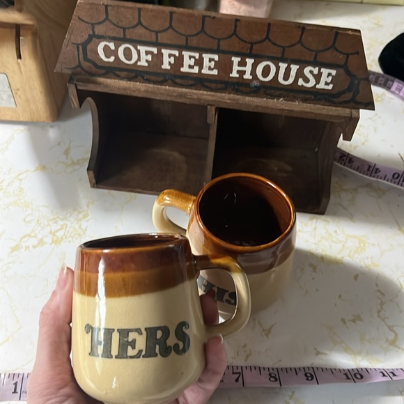 Vintage Hanging Coffee Cup Caddy “Coffee House” - Picture 9 of 9